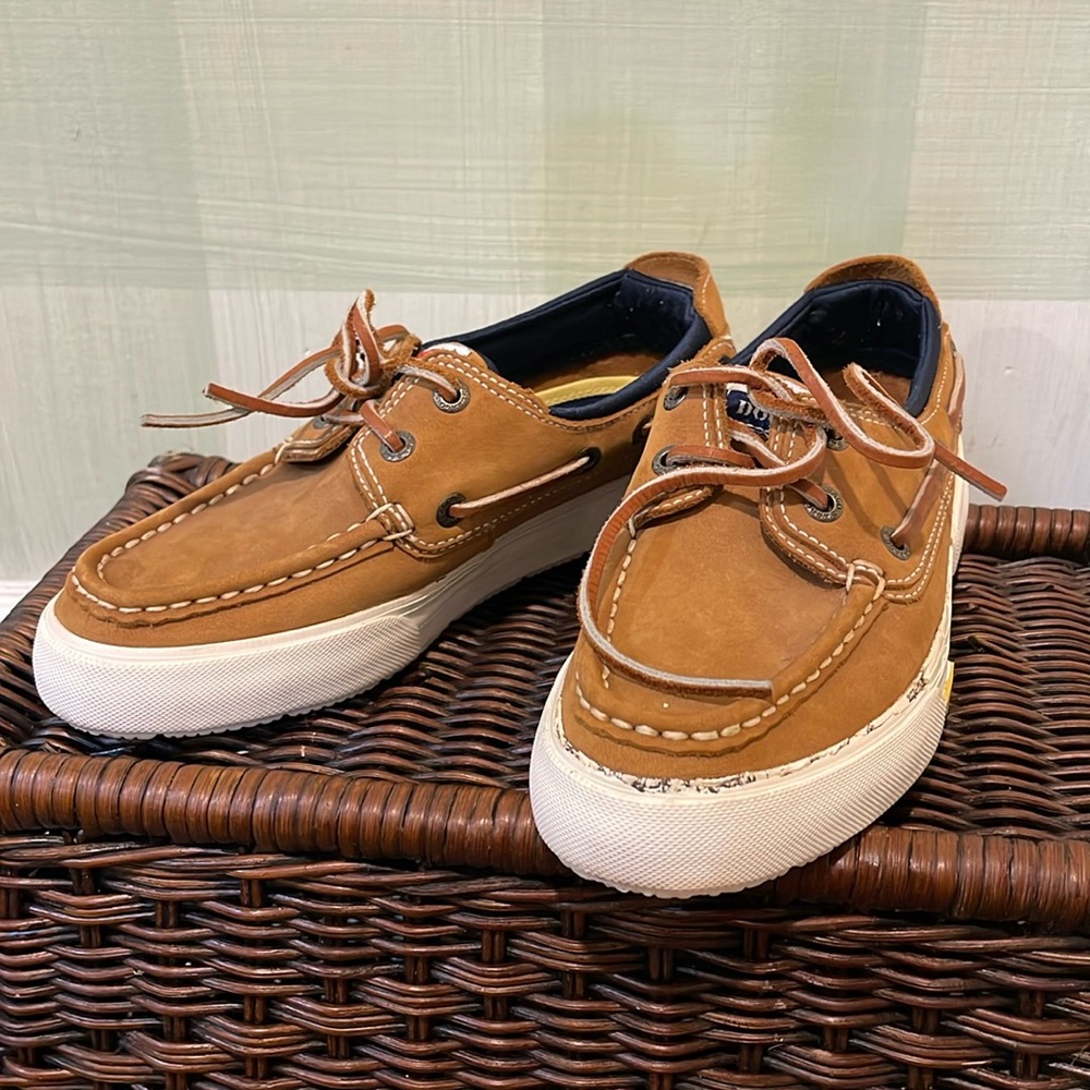 Tan & Navy Sebago Docksides 👞